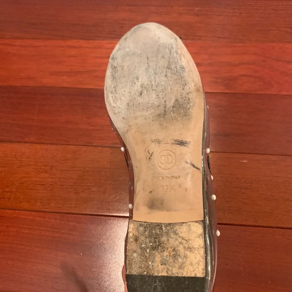 CHANEL PVC serial#GO2819 clear balerina flats 37 1/2 with Pearl Polka Studs-used